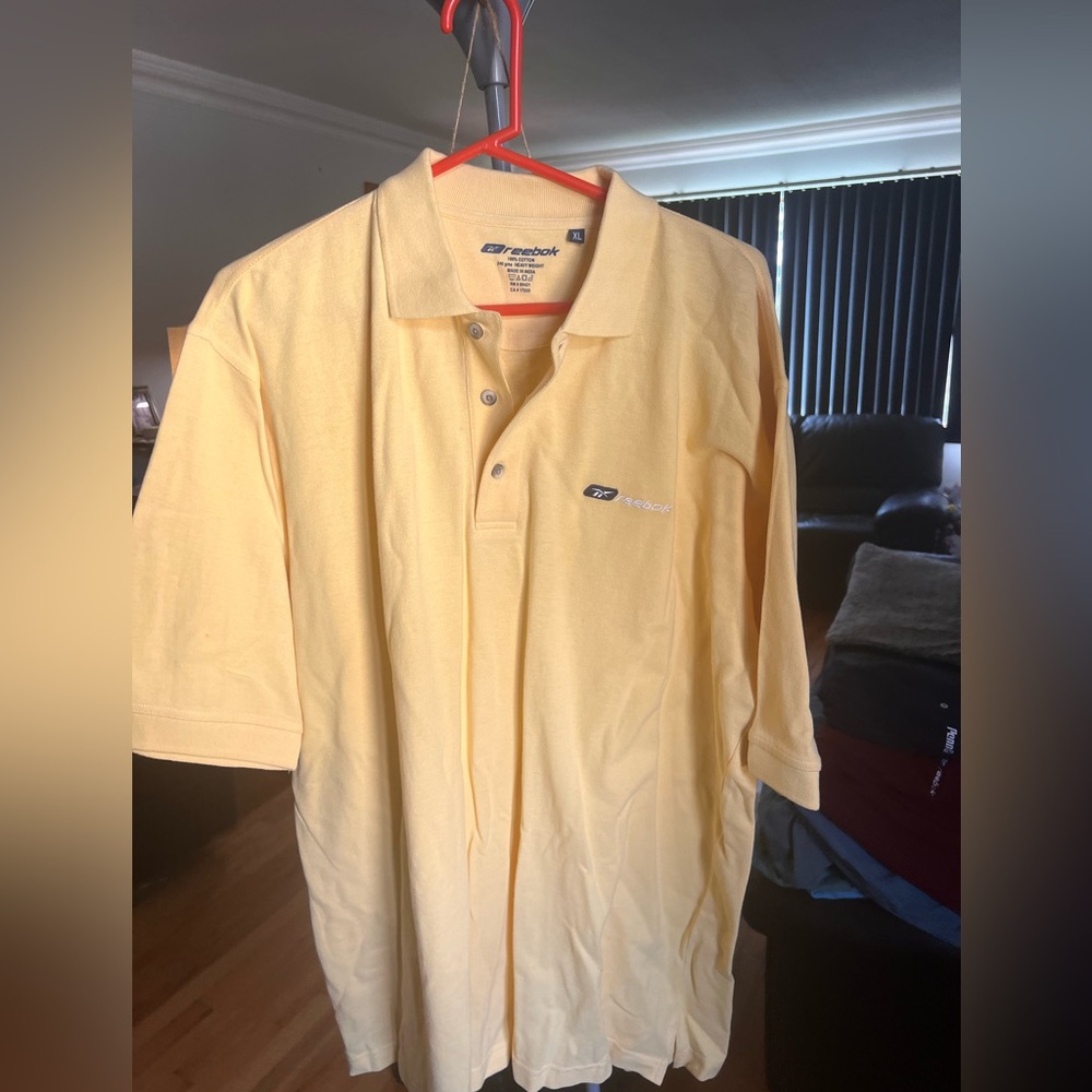 Reebok men’s yellow polo xl